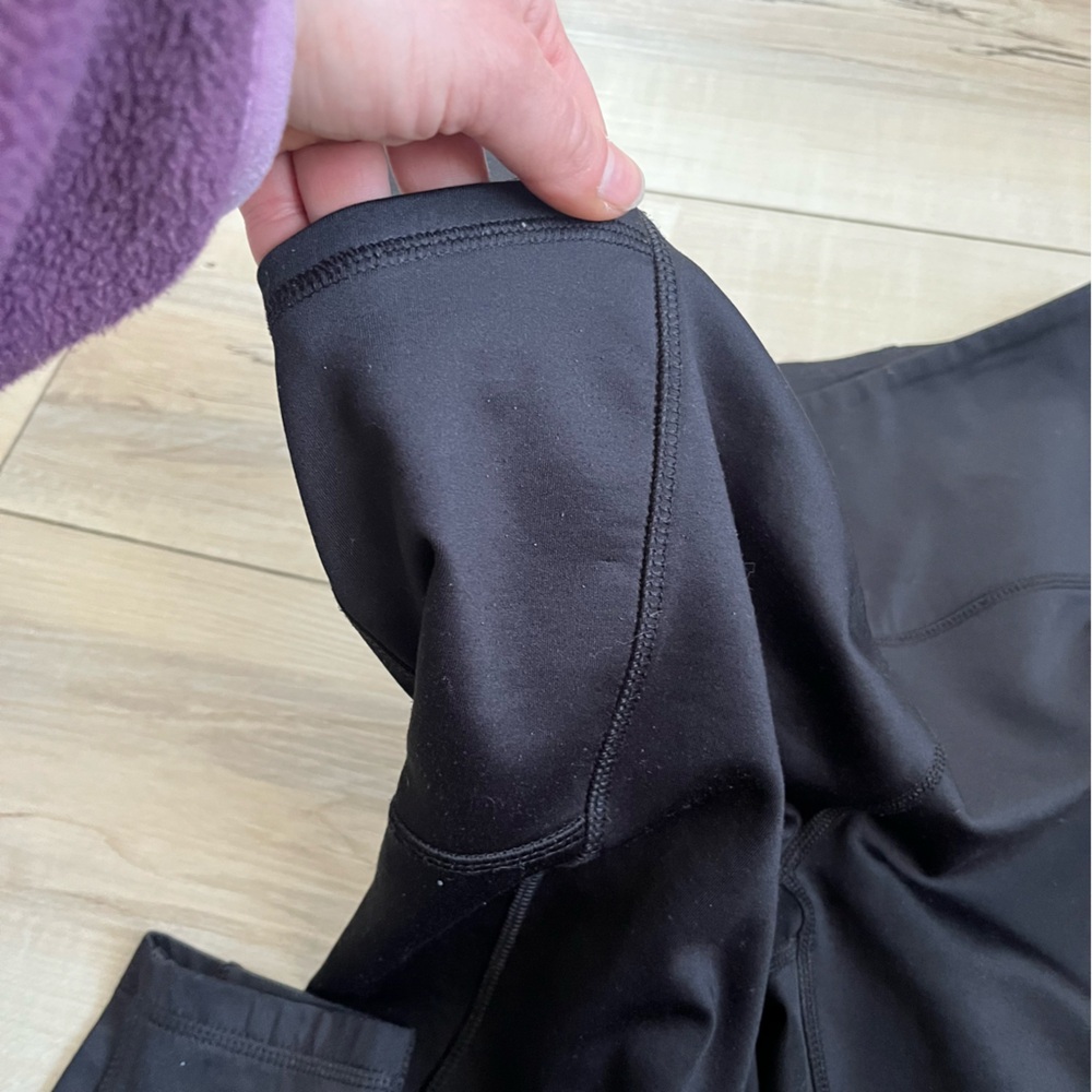 Spyder Black Activewear Leggings w/ fleece lining and pockets size Large 32-32” - Picture 2 of 5
